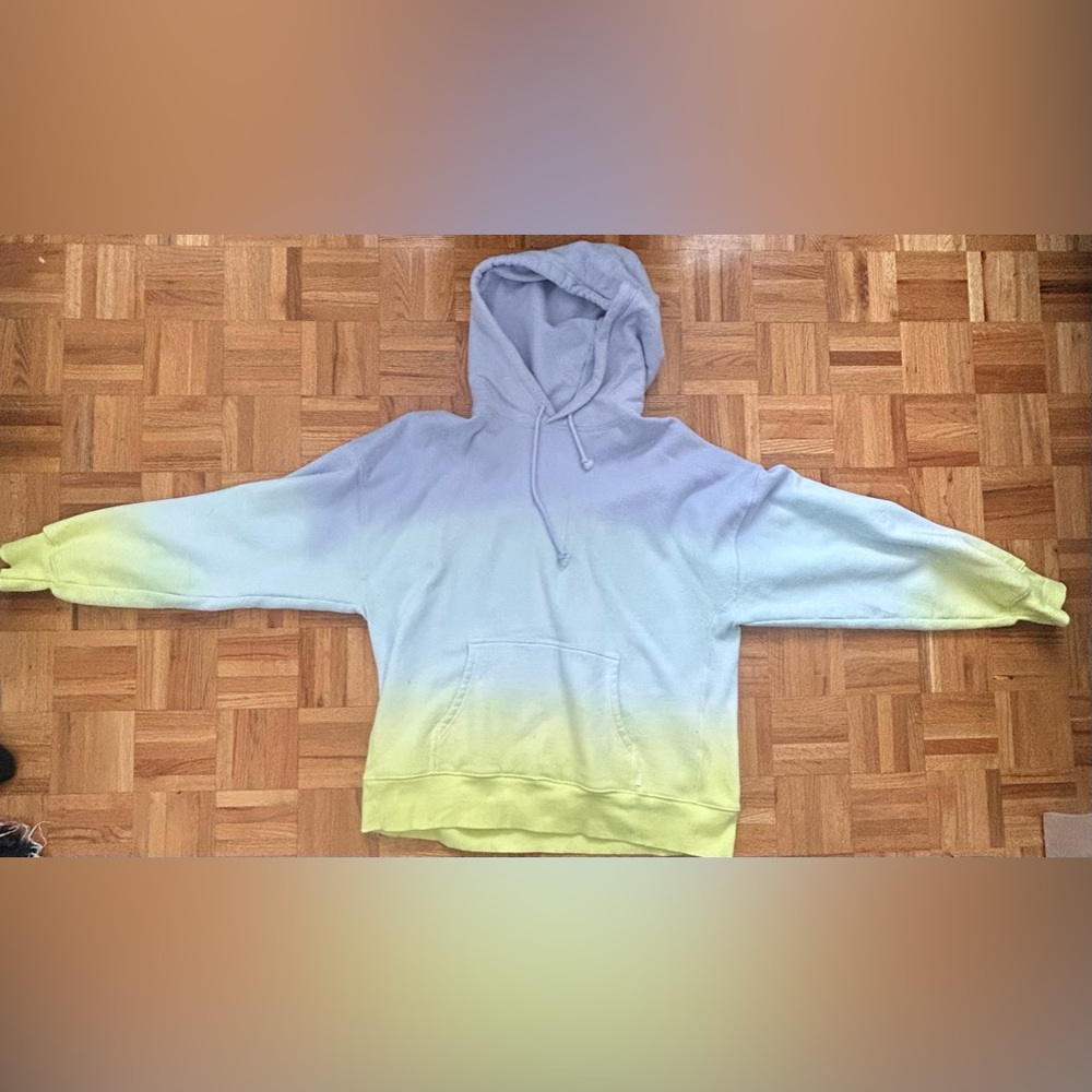 Aritzia multi coloured hoodie! From TNA💜